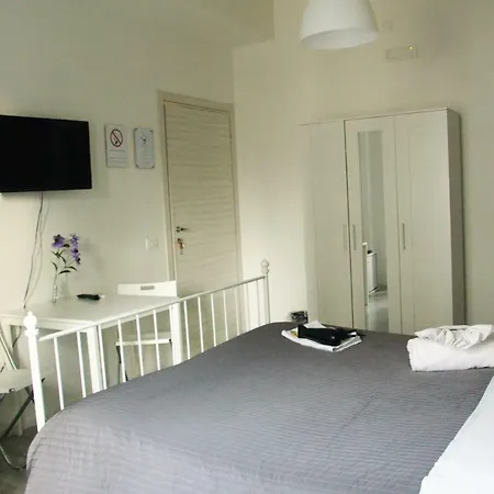 Pensjonat Del Toscano Katania